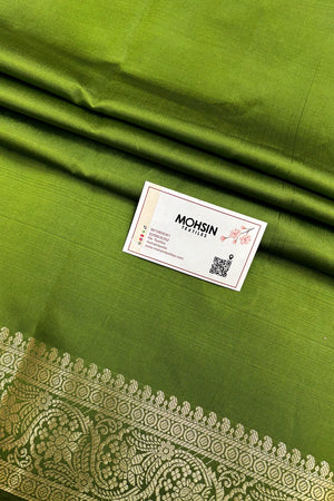 Mehendi Tilismi Kalli Semi Katan Silk Banarasi Saree