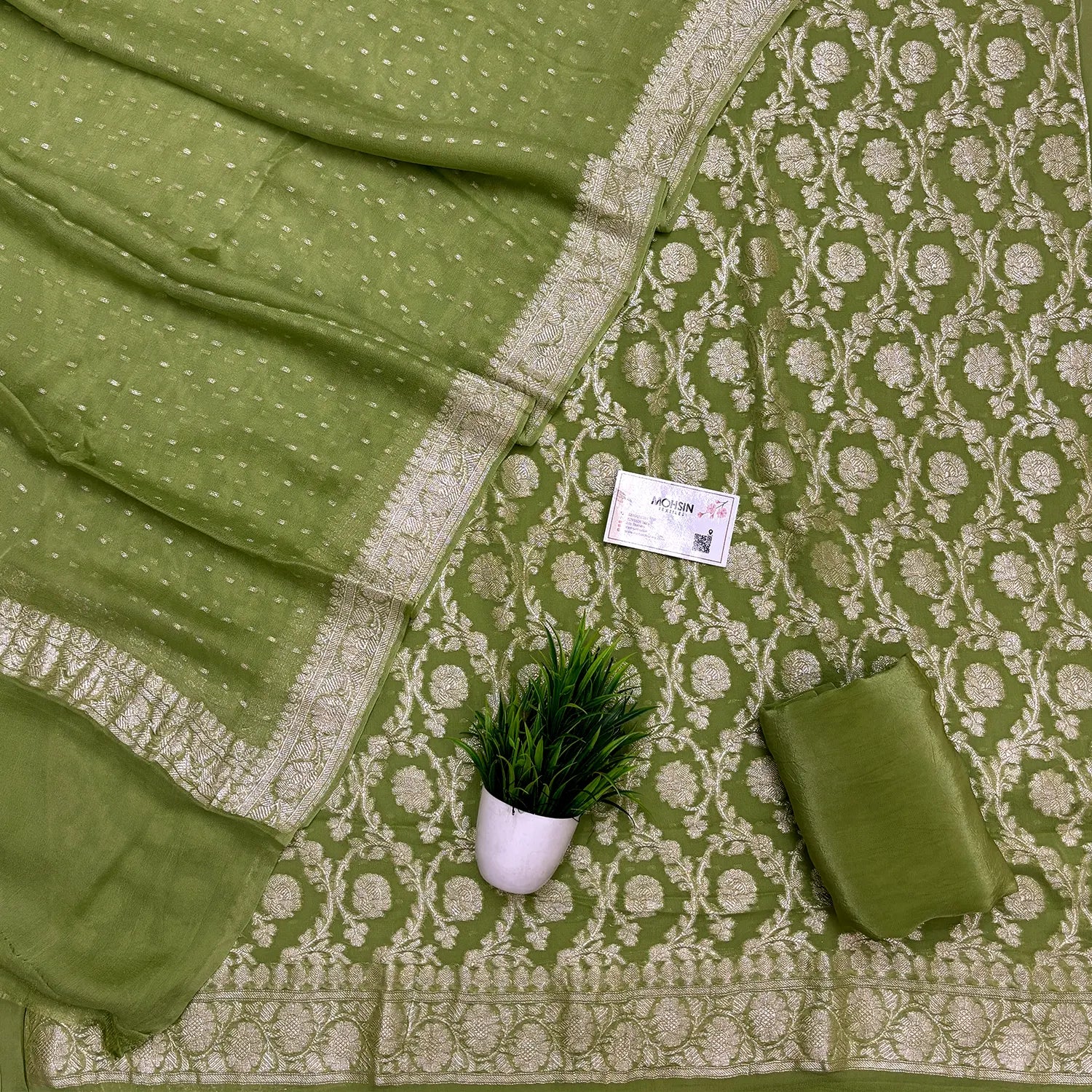Mehendi Zari Pure Georgette Silk Banarasi Suit