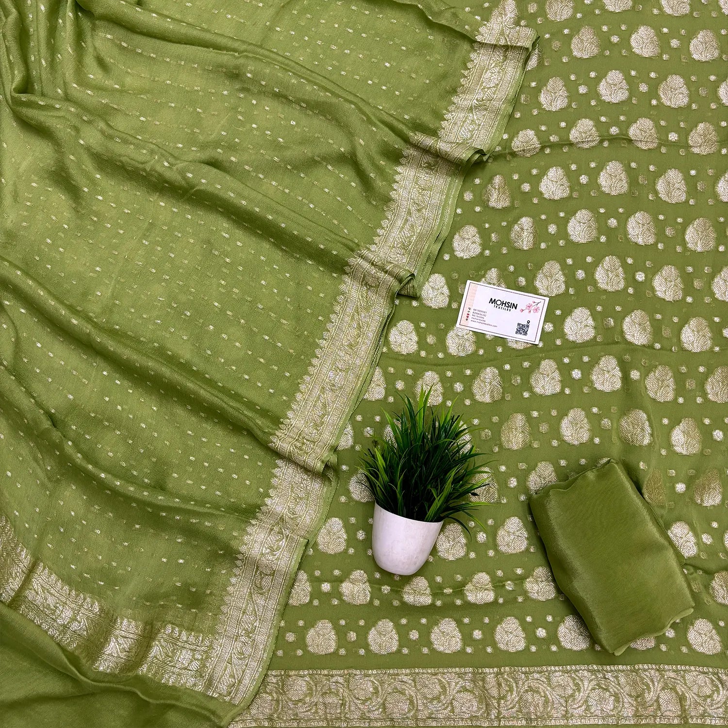 Mehendi Zari Pure Georgette Silk Banarasi Suit