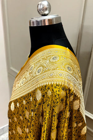 Mustard Yellow Chunni Munni Buti Katan Silk Banarasi Saree