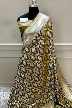Nita Ambani Mehendi Katan Silk Banarasi Saree