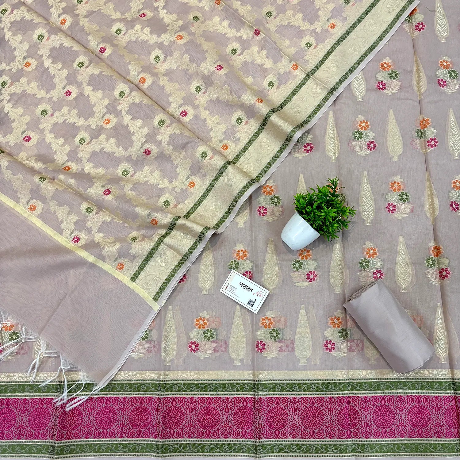 Onion Peach Resham Banarasi Silk Suit