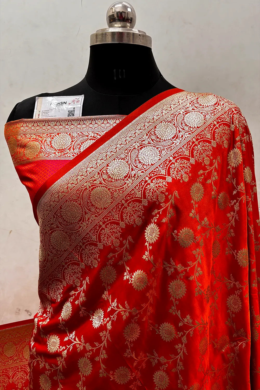 Orange Magenta Surajmukhi Jaal Katan Silk Banarasi Saree