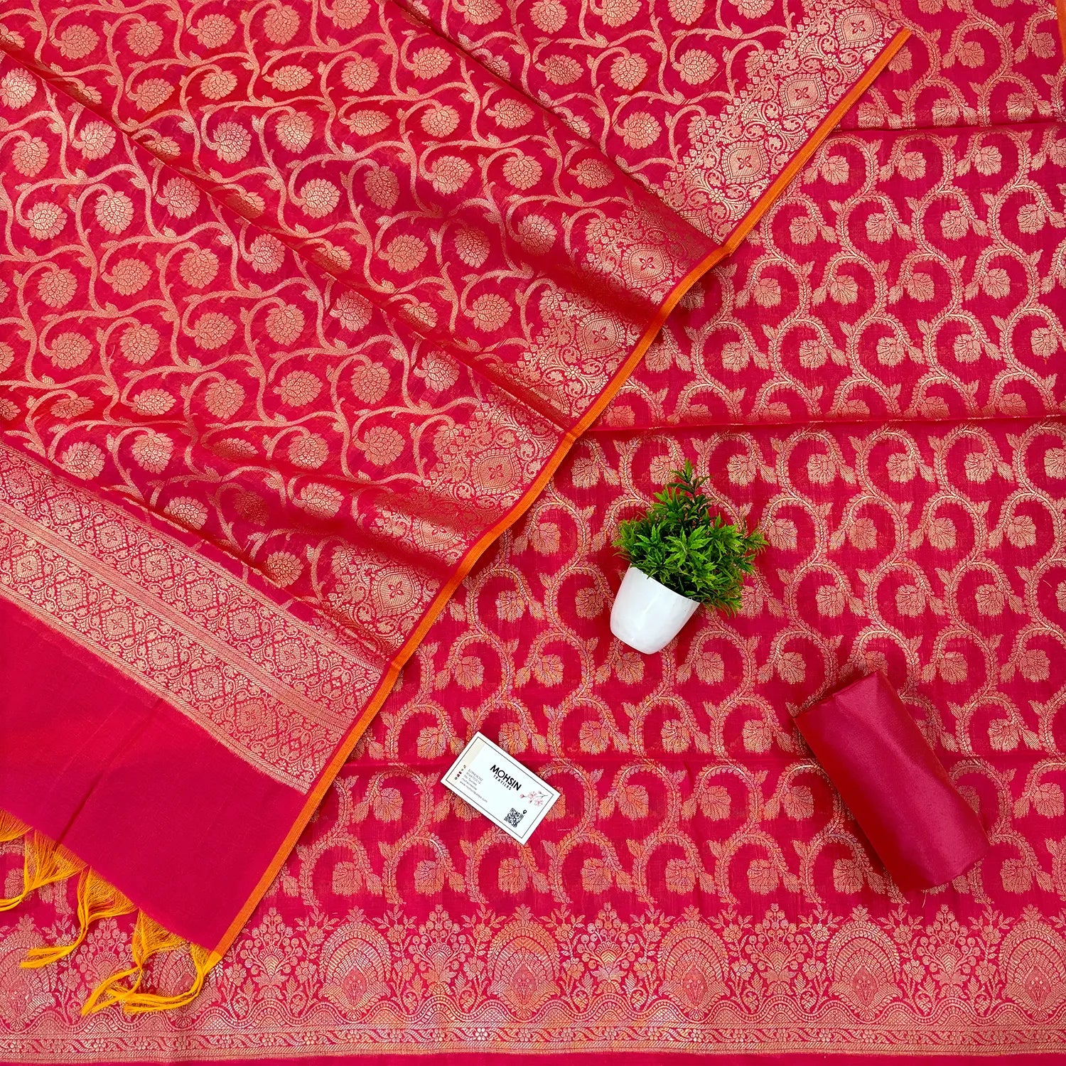 Pink Persian Jaal Banarasi Silk Suit