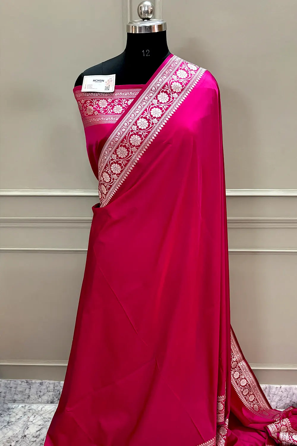 Pink Plain Zari Border Katan Silk Banarasi Saree