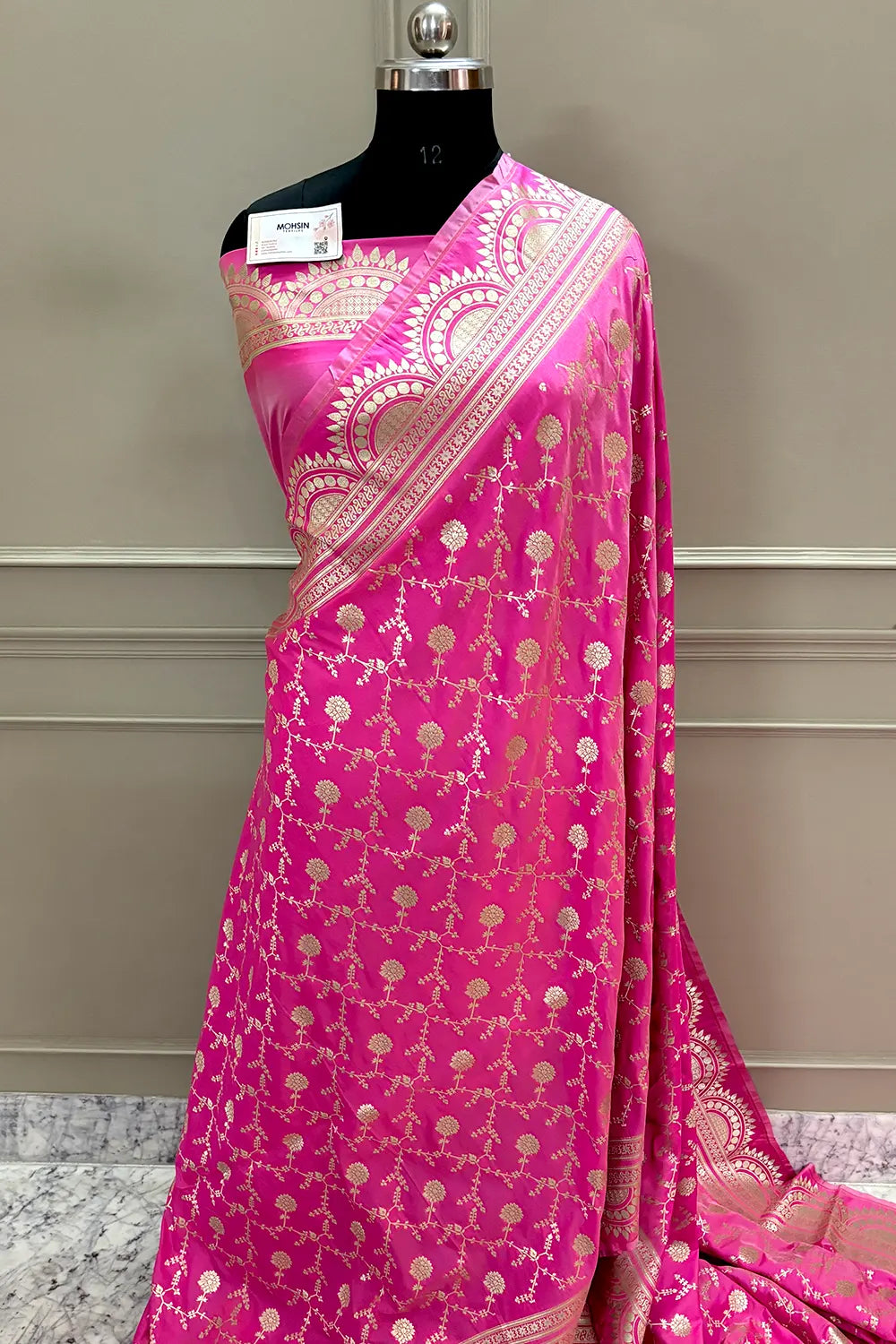Pink Quantum Jaal Katan Silk Banarasi Saree