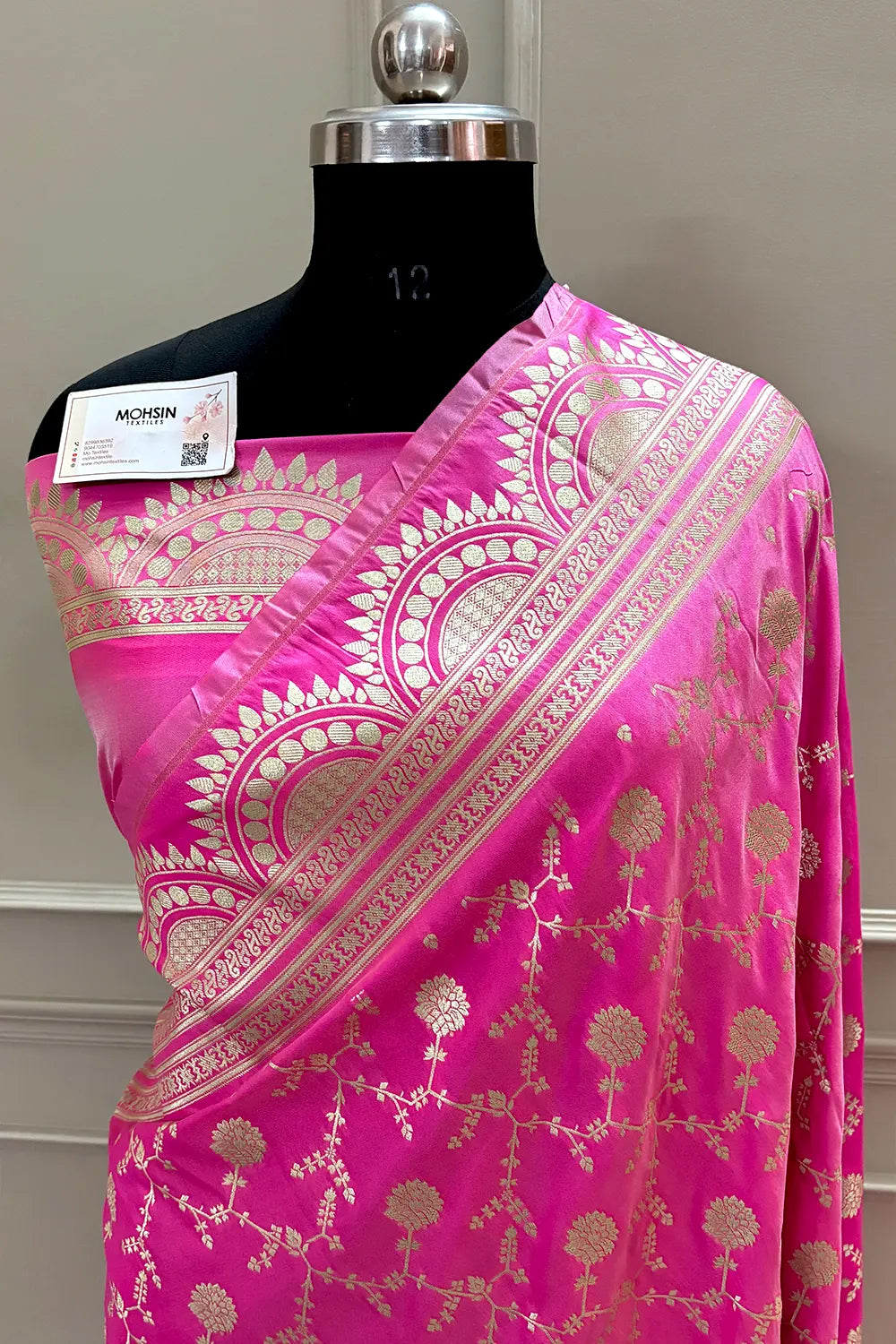 Pink Quantum Jaal Katan Silk Banarasi Saree