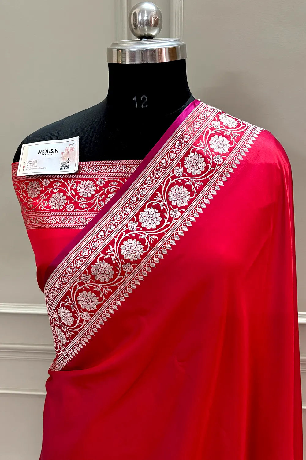 Pinkish Red Plain Zari Border Katan Silk Banarasi Saree