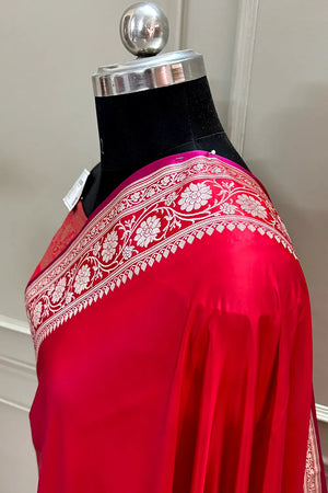 Pinkish Red Plain Zari Border Katan Silk Banarasi Saree