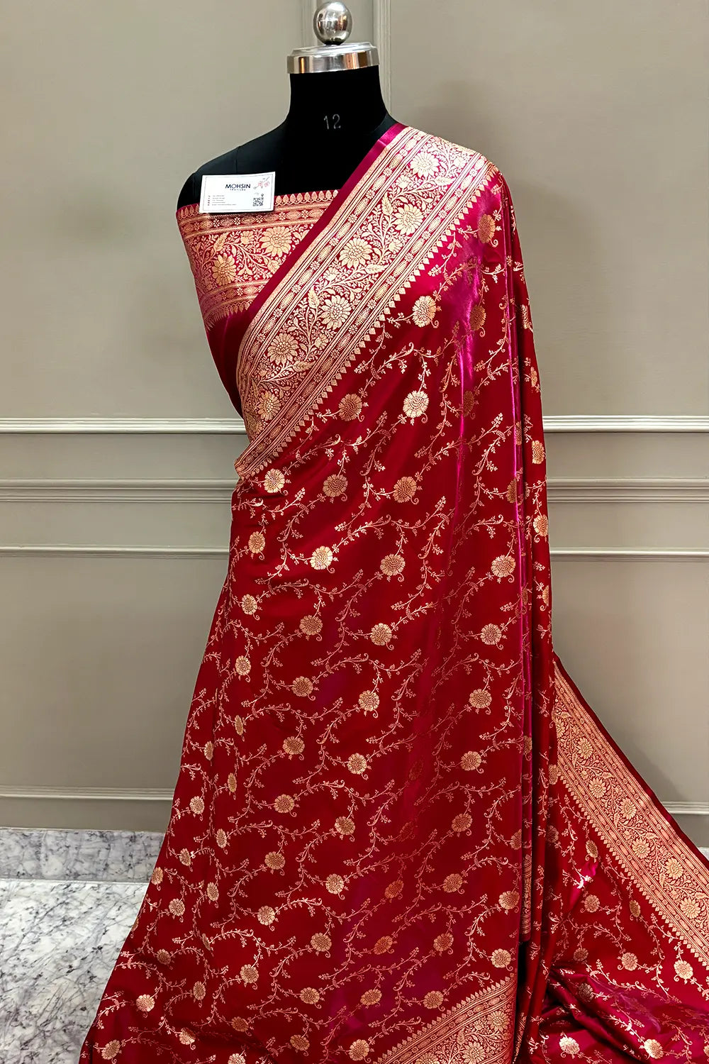 Pinkish Red Zari Katan Silk Banarasi Saree