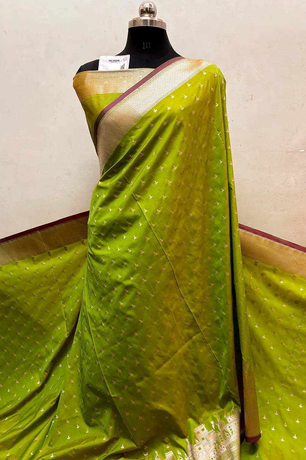 Pista Diwali Ghat Katan Silk Banarasi Saree