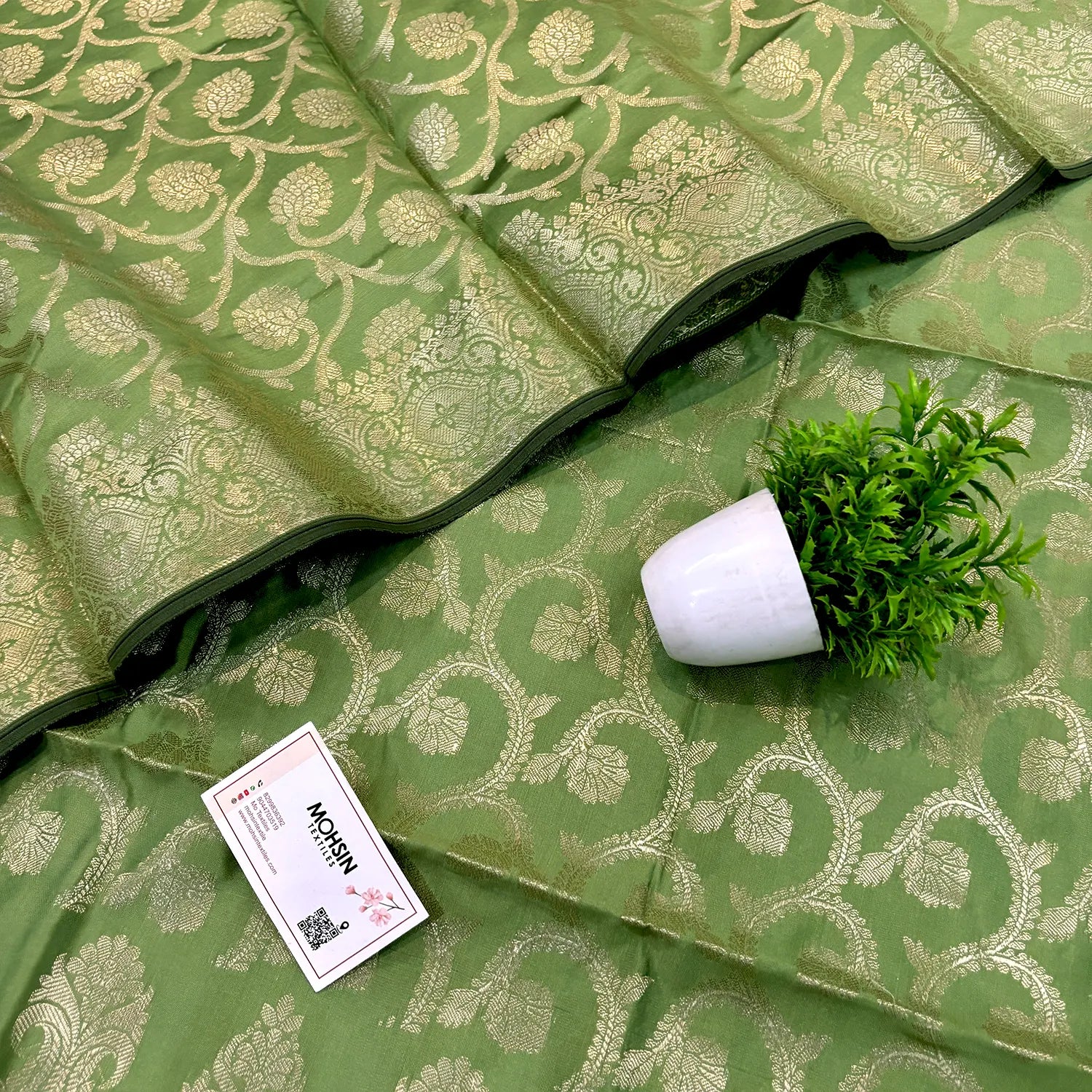Pista Kalgha Jaal Satin Silk Banarasi Suit