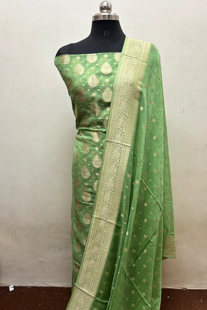 Pista Pure Viscose Georgette Banarasi Suit