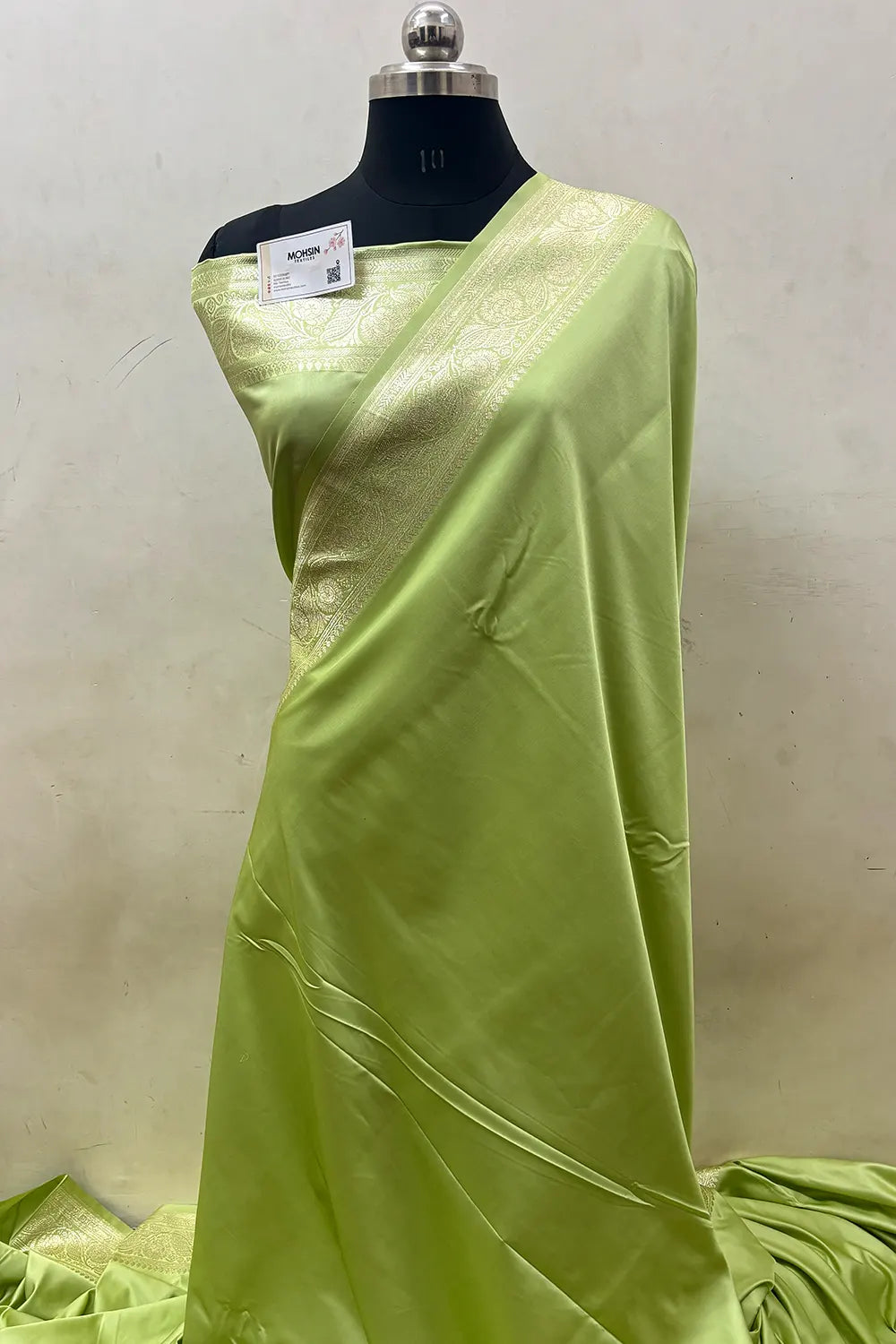 Pista Royal Plain Katan Satin Silk Banarasi Saree