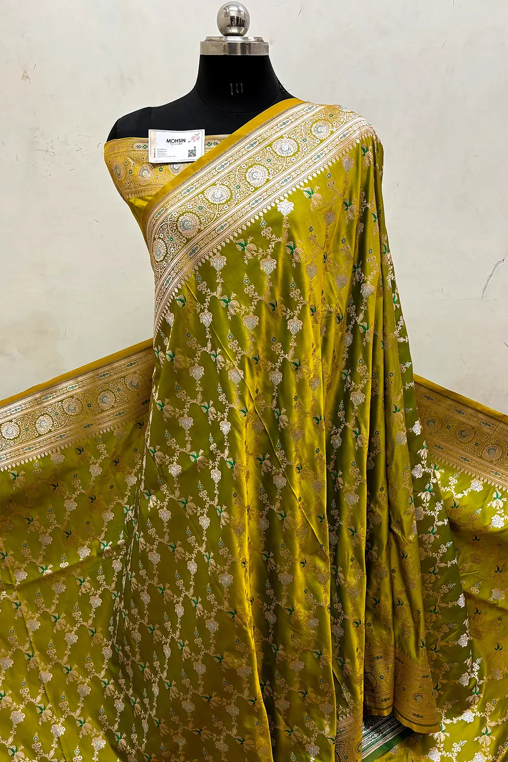 Pista Zari Katan Mashru Silk Banarasi Saree