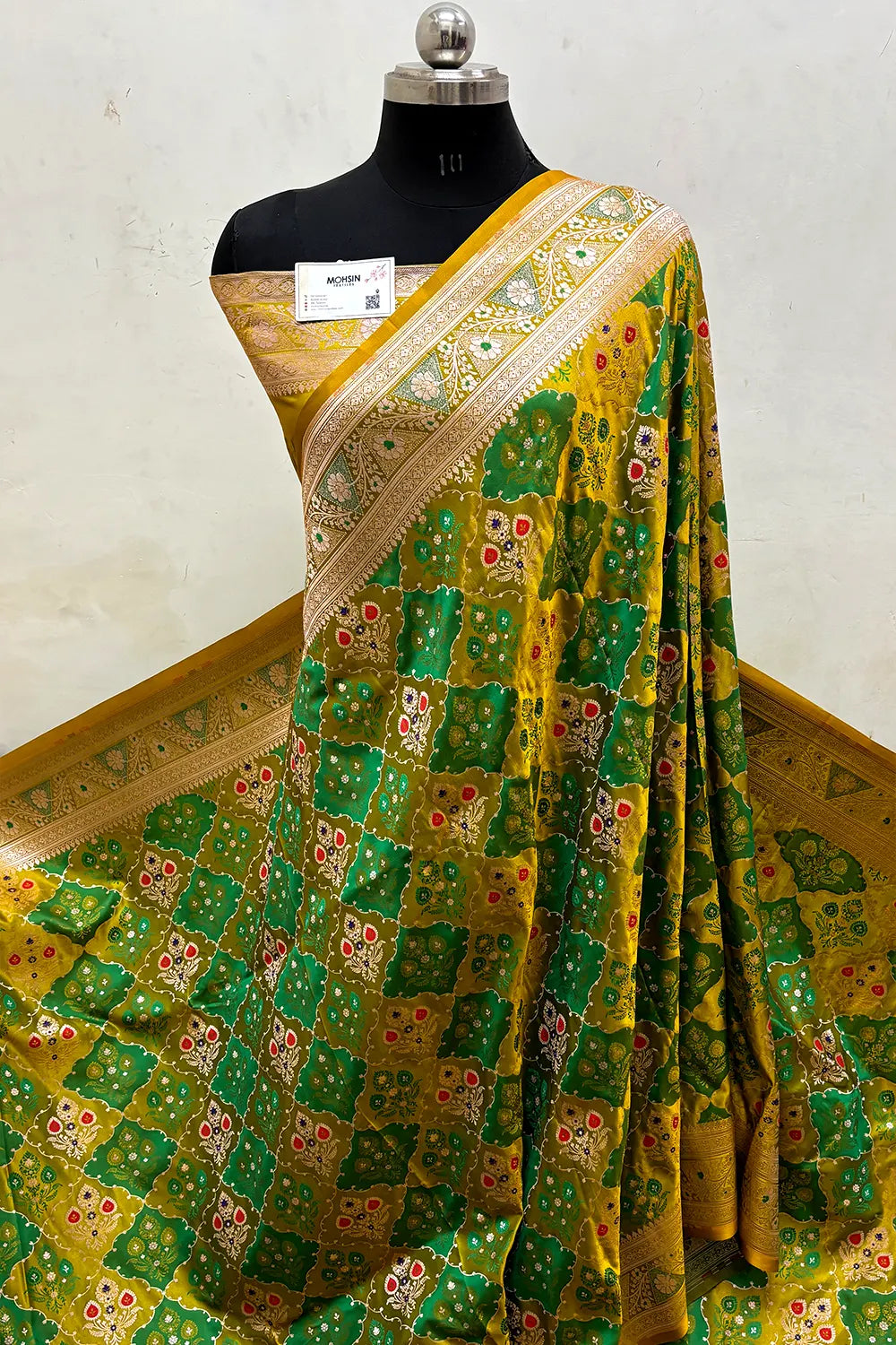 Pista Zari Katan Mashru Silk Banarasi Saree