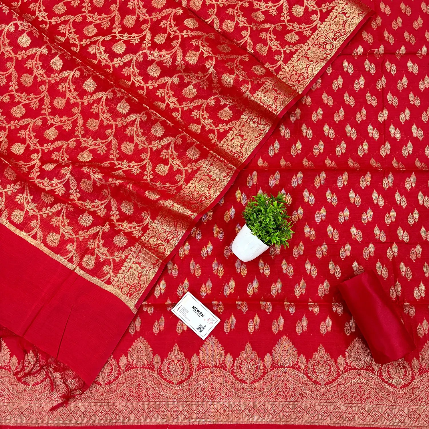 Red Golden Zari Banarasi Silk Suit