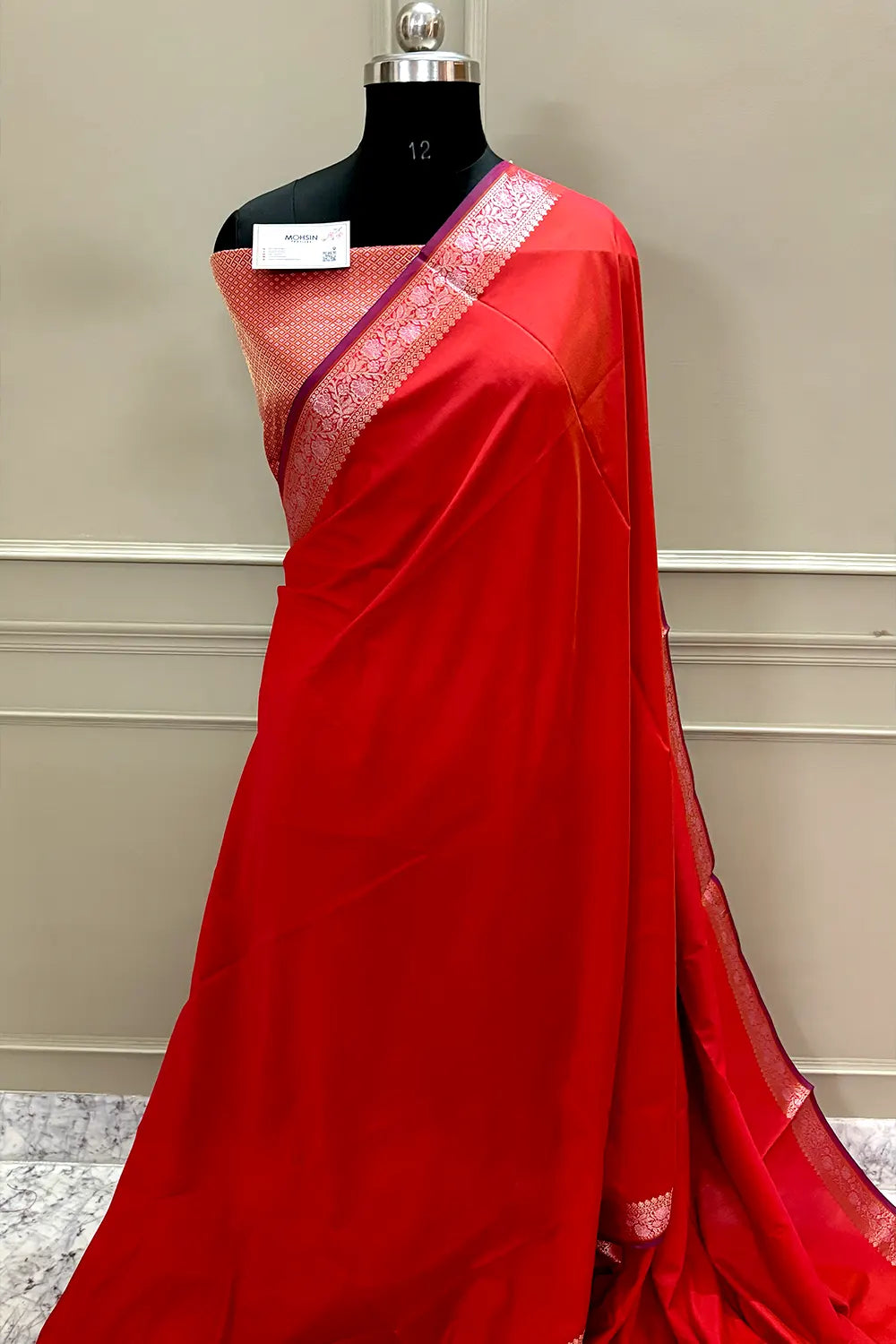 Red Plain Banarasi Silk Saree