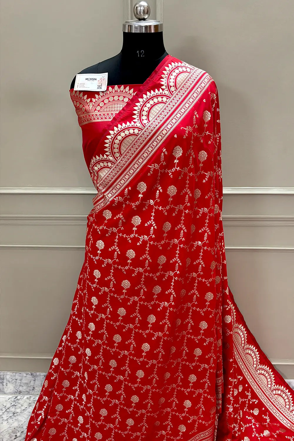 Red Quantum Jaal Katan Silk Banarasi Saree