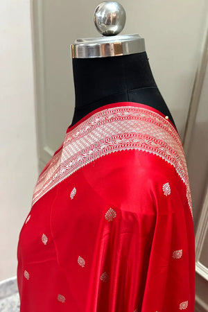 Red Wazir Buti Katan Silk Banarasi Saree