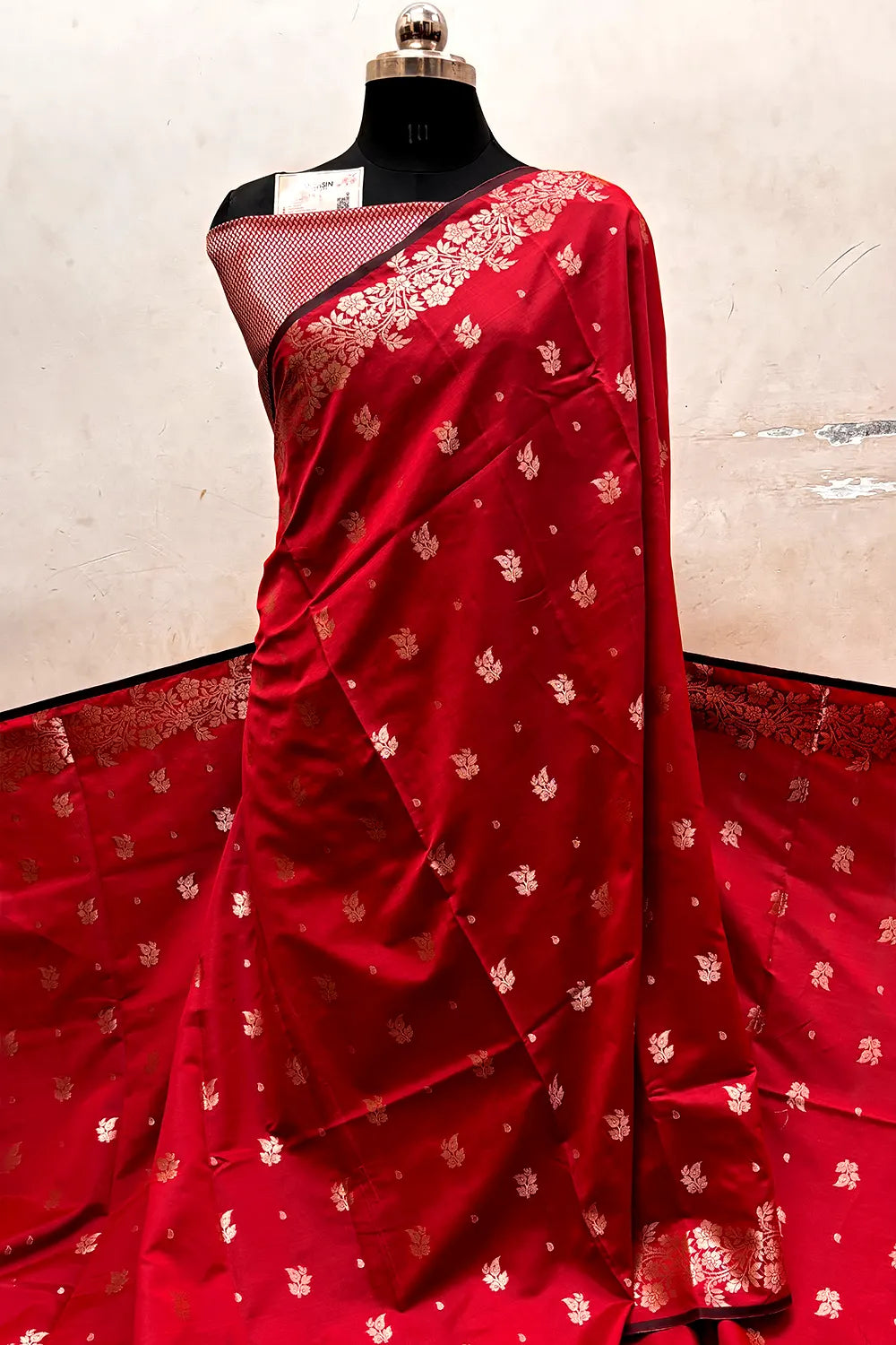 Red Zari Semi Katan Silk Banarasi Saree