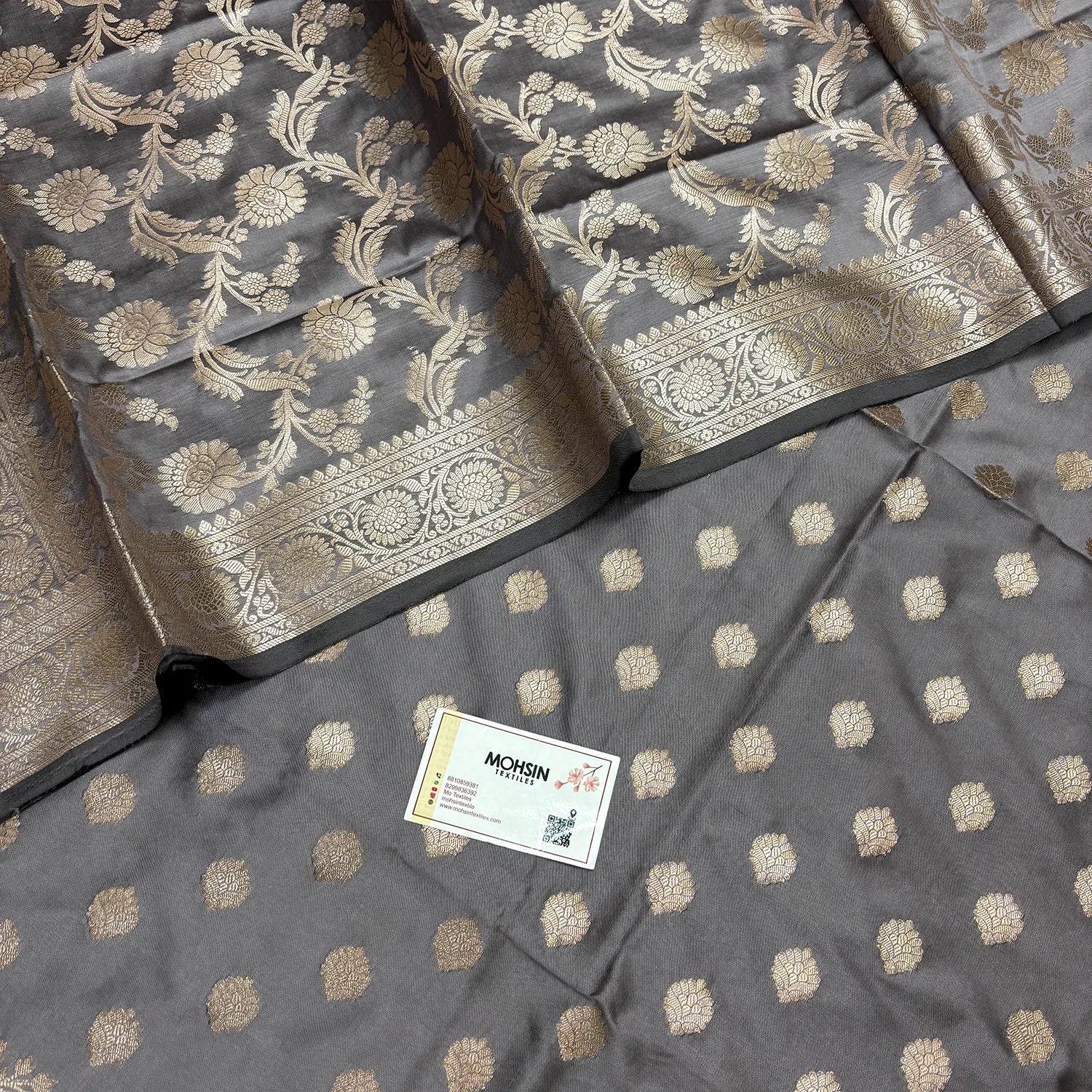 Silver Grey Kiyari Semi Katan Silk Banarasi