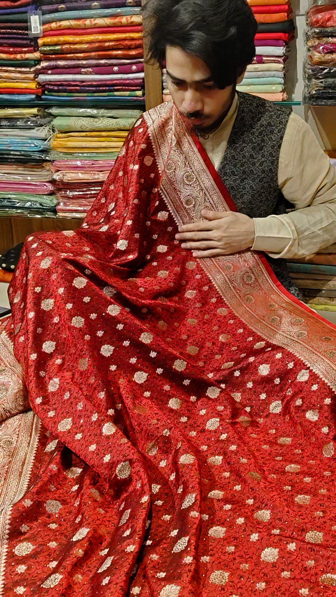 Maroon Chunni Munni Buti Siroski Stone Katan Silk Banarasi Saree