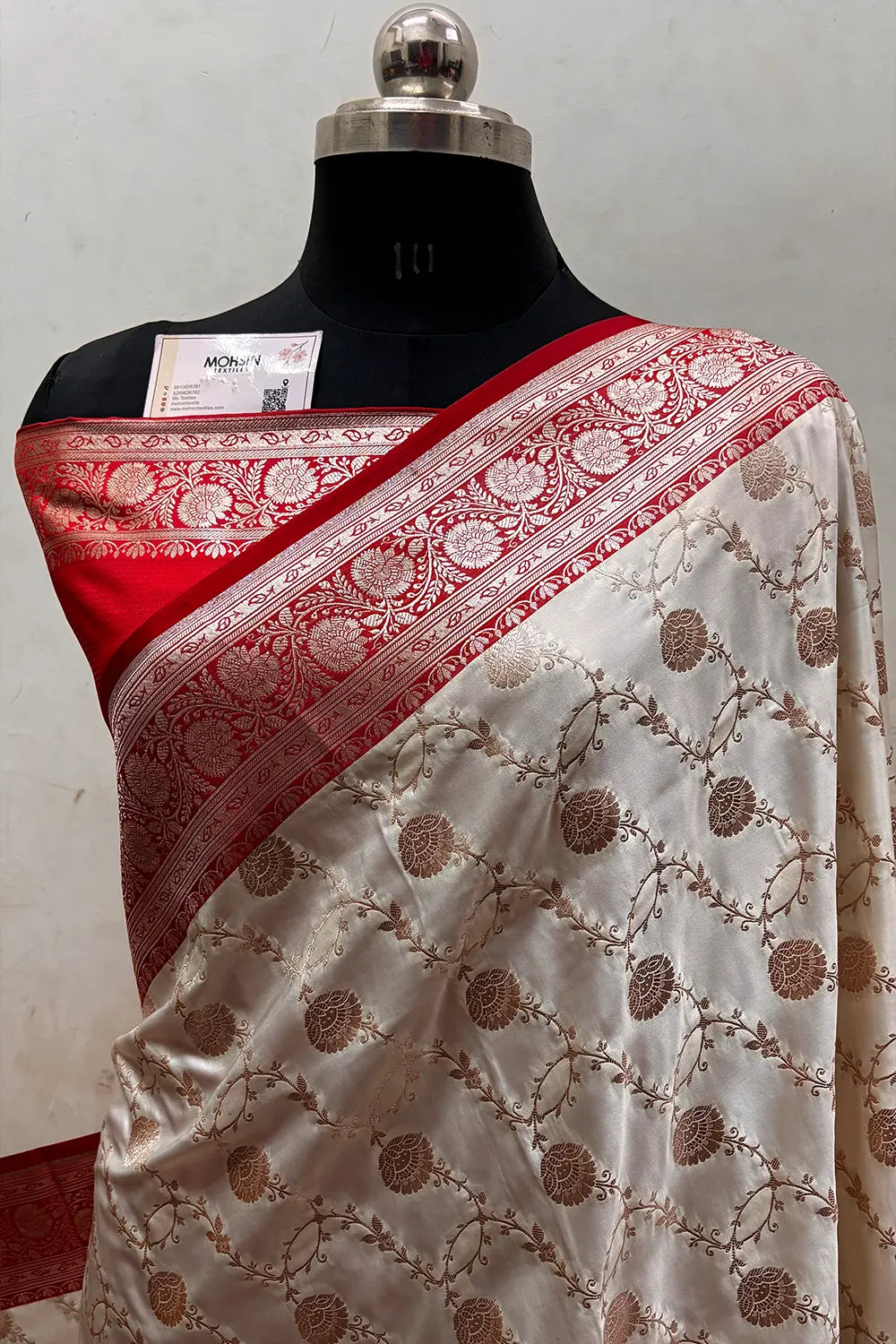 White and Red Ropeway Jaal Katan Mashru Silk Banarasi Saree