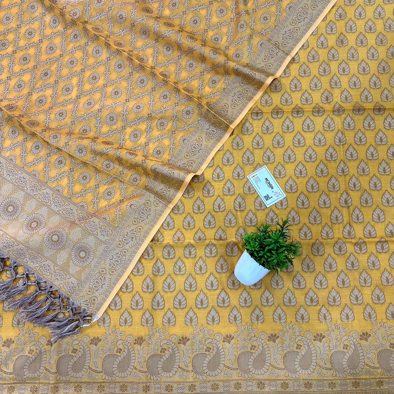 Yellow Kacchi Carry Patta Cotton Silk Banarasi Suit