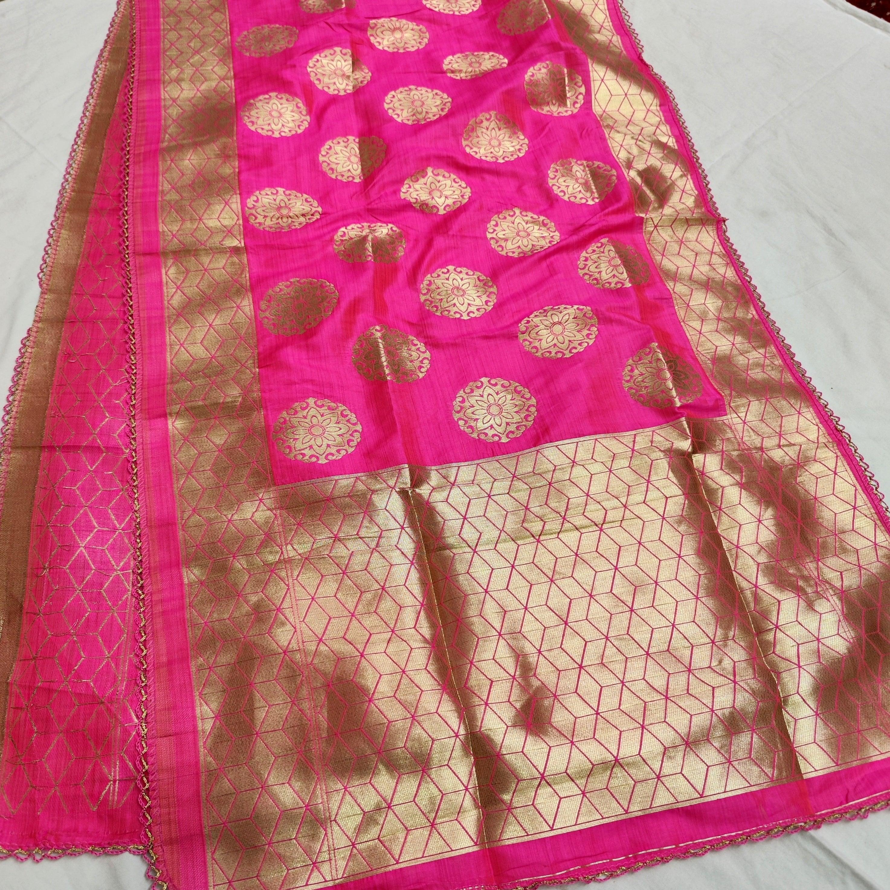 Beautiful Hand Woven Banarasi Ladies Stole. Double Shaded Top-Notch Fabric Soft Fabric.
