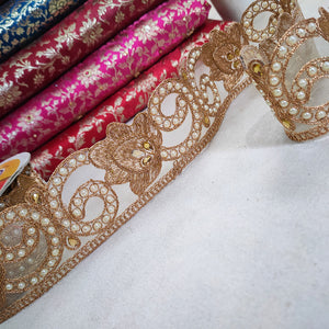 Designer Pearl Stone Rose Gold Border Lace