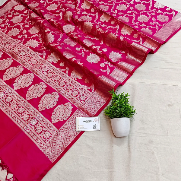 Pink Golden Zari Katan Silk Banarasi Dupatta