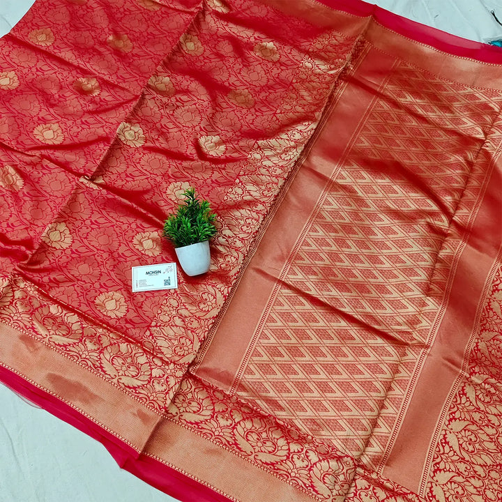 Strawberry Pink Golden Zari Soft Silk Banarasi Saree