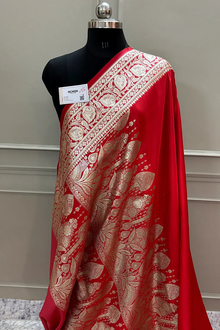 Red Plain Golden Zari Katan Silk Banarasi Saree