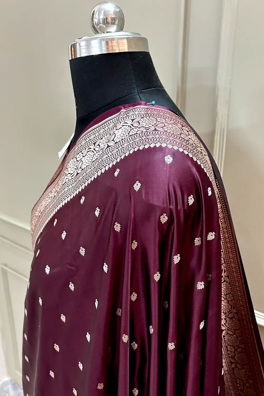 Wine Chitrani Buti Katan Silk Banarasi Saree