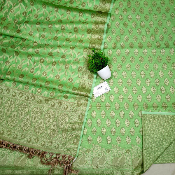 Pista Kacchi Carry Fire Cotton Banarasi Suit