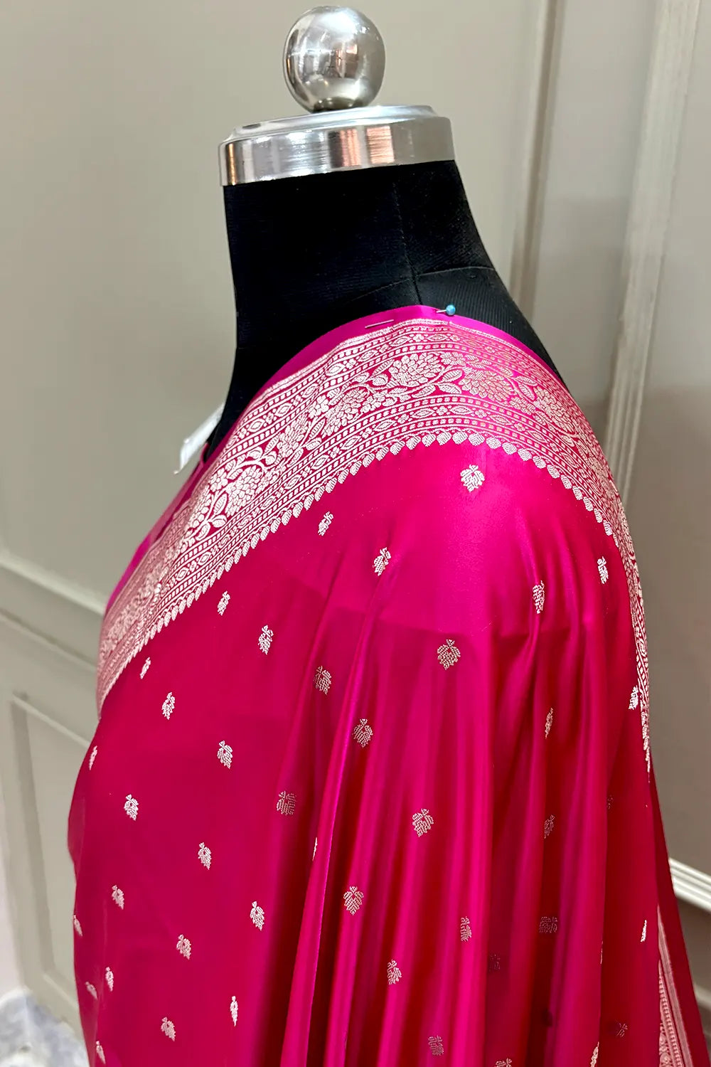 Pink Chitrani Buti Katan Silk Banarasi Saree