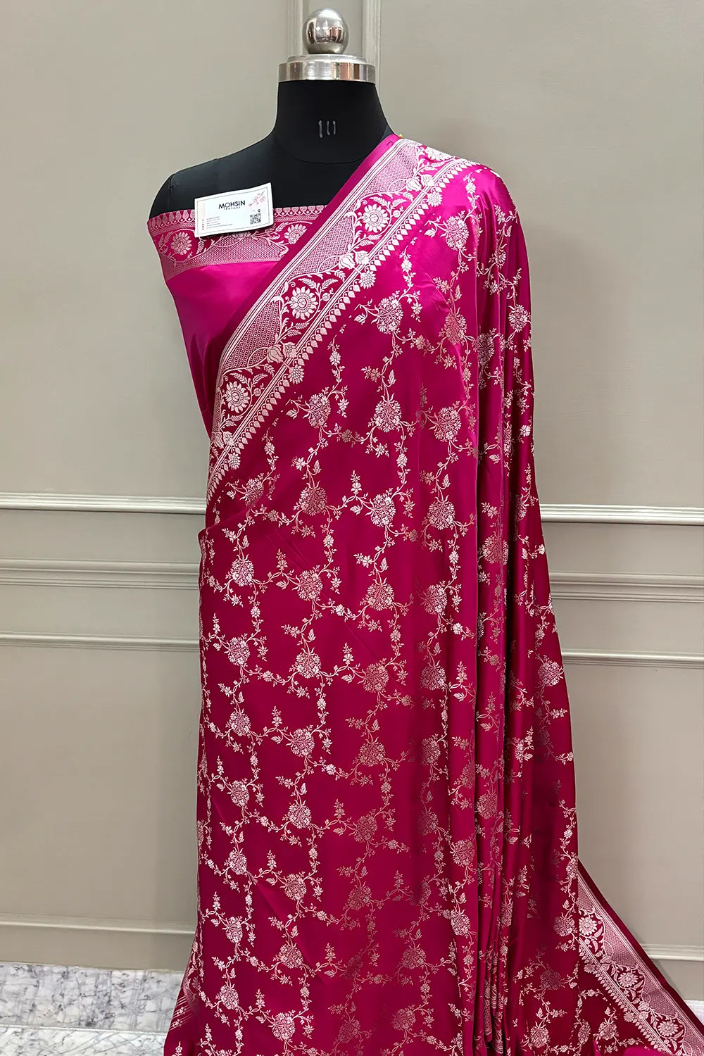 Pink Jhanjaal Katan Silk Banarasi Saree