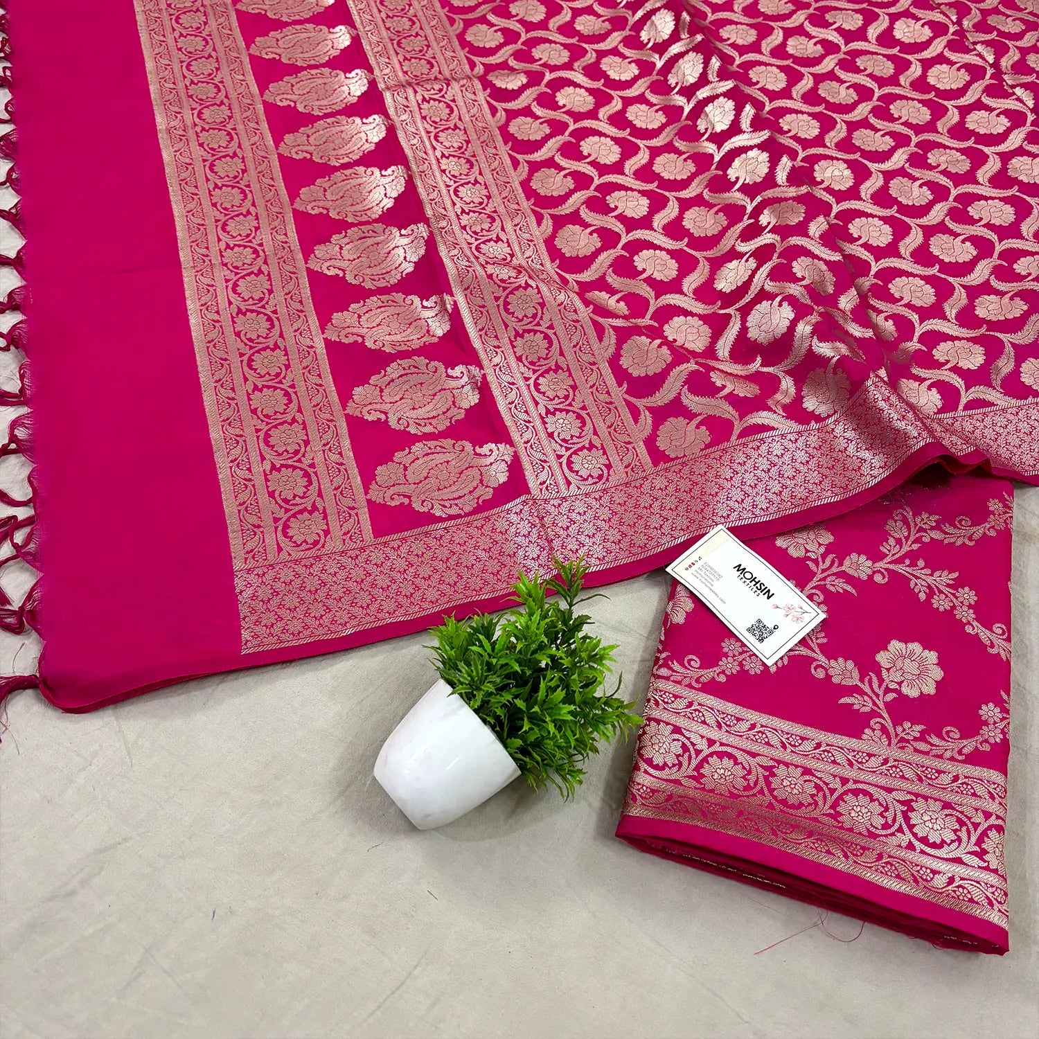 Pink Kashmiri Jaal Katan Silk Banarasi Suit