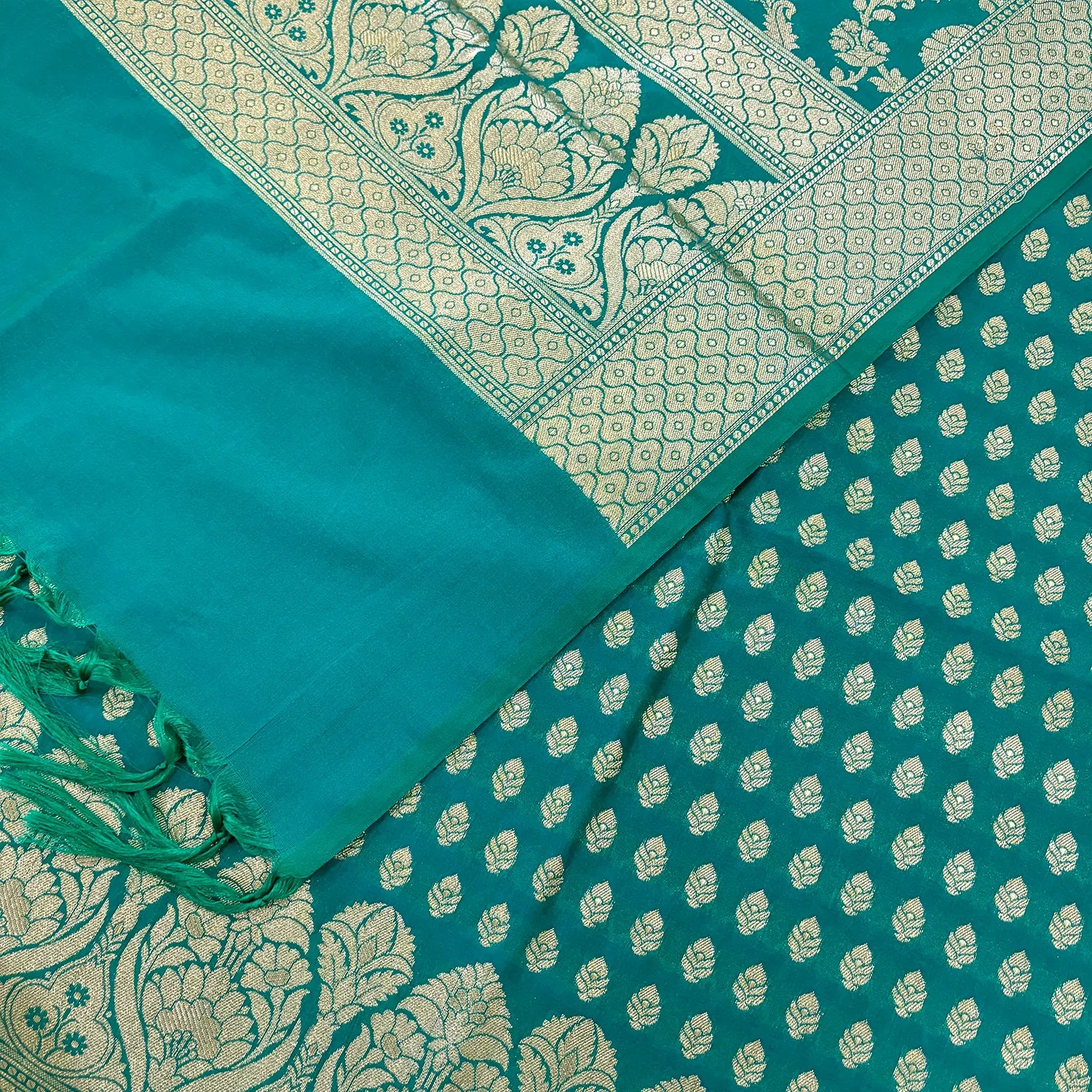 Sea Green Kalli Buti Katan Silk Banarasi Suit