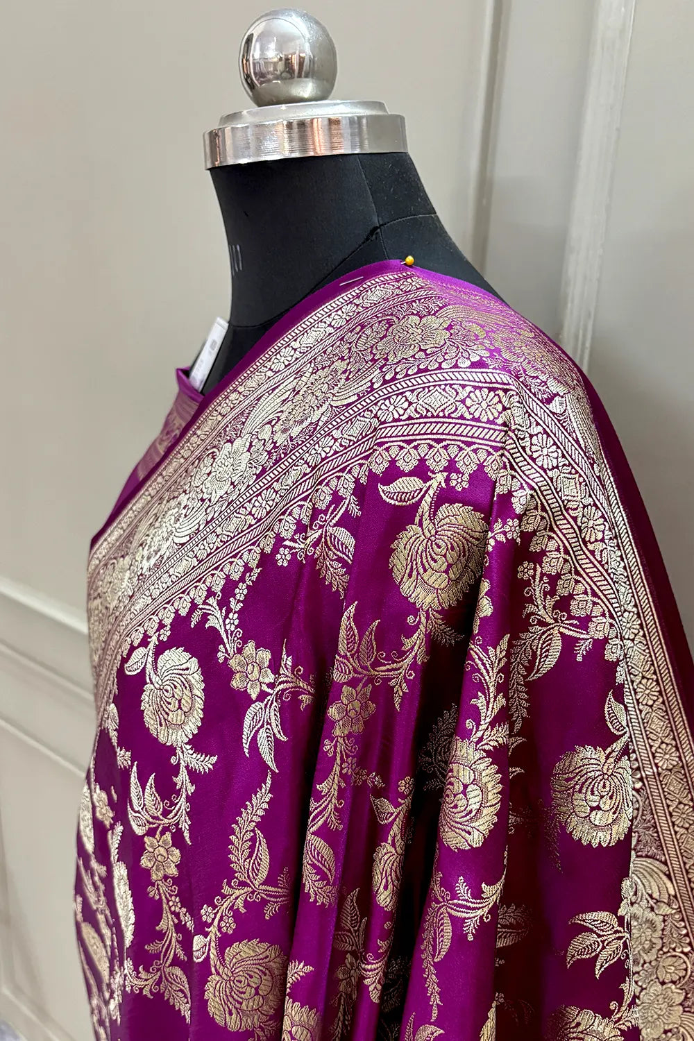 Magenta Shahanshahi Jaal Katan Silk Banarasi Saree