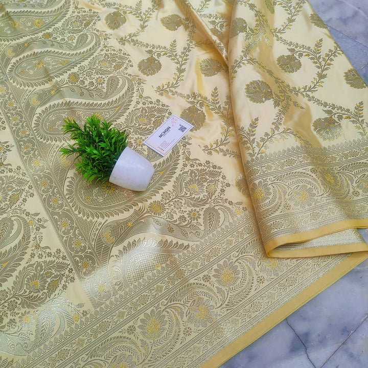 Light Yellow Handloom Pure Katan Silk Banarasi Saree