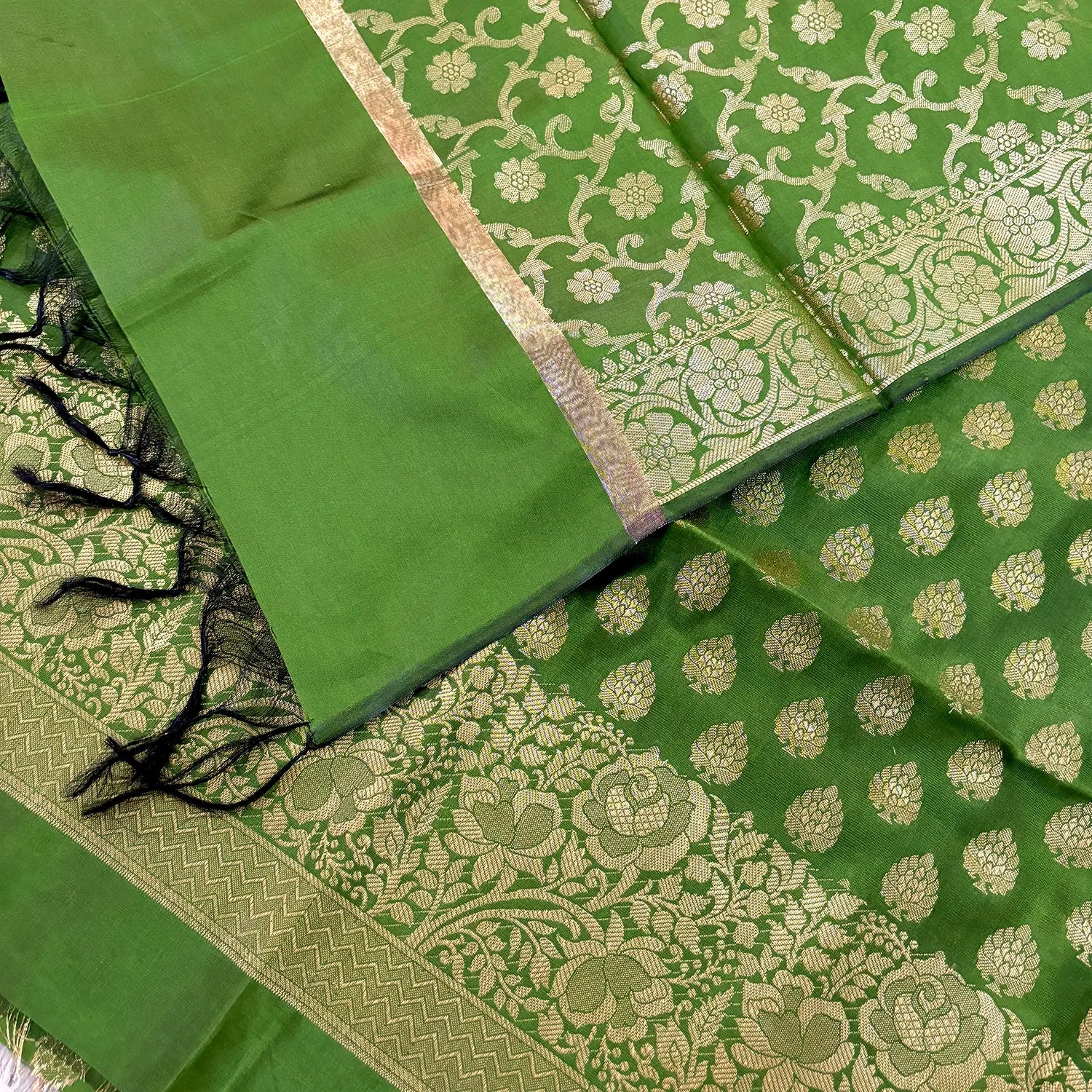 Mehendi Gulkan Buti Satin Silk Banarasi Suit