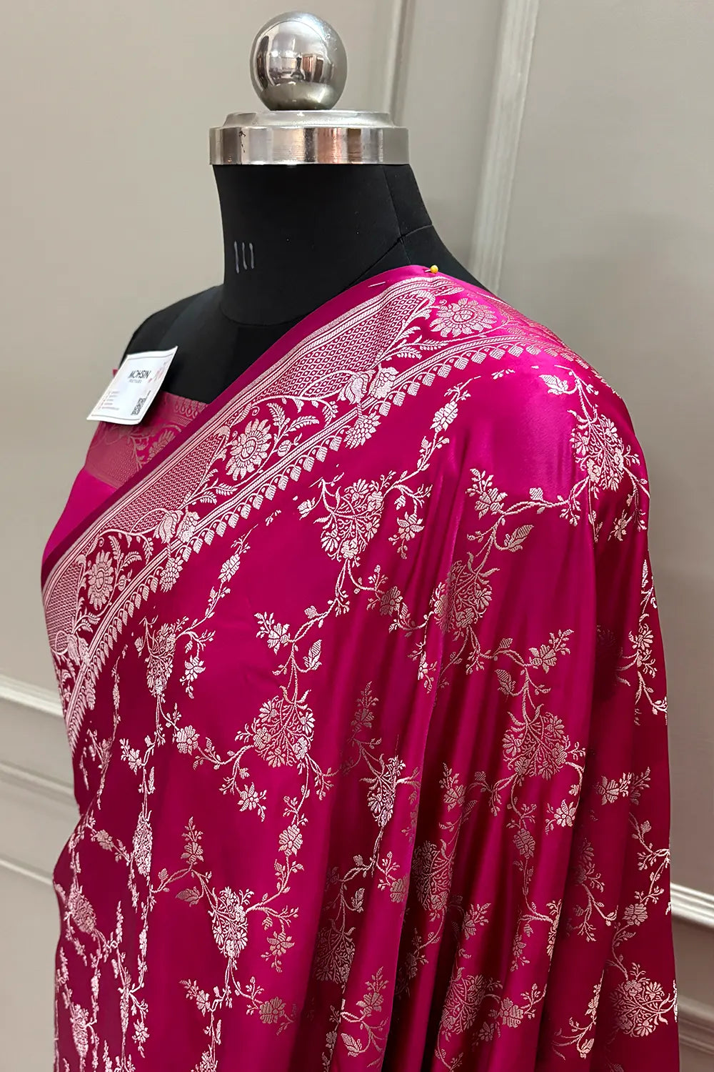 Pink Jhanjaal Katan Silk Banarasi Saree