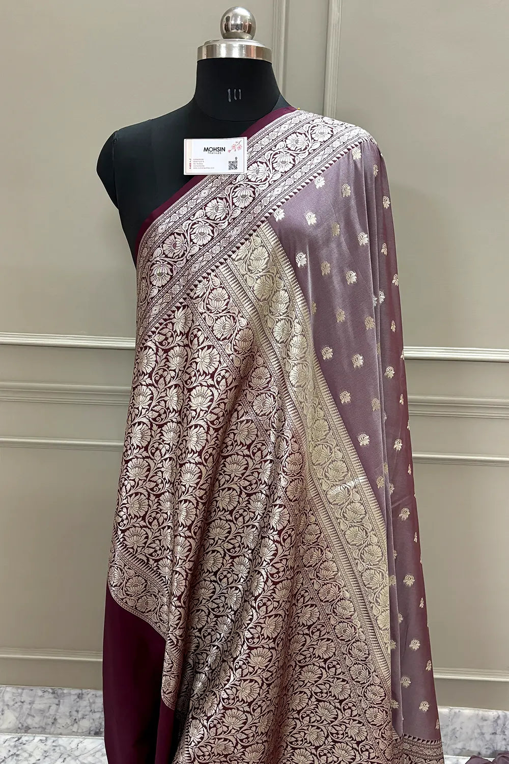 Light Wine and Wine Ghonga Buti Katan Silk Banarasi Saree