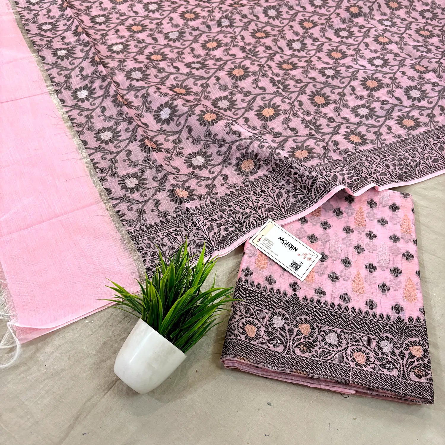 Pink Resham Zari Banarasi Silk Suit