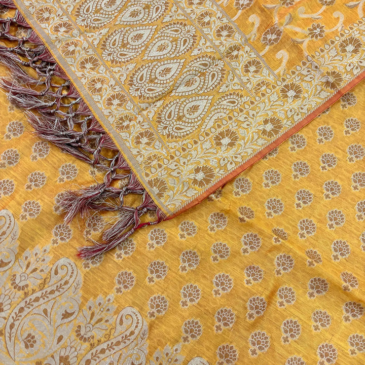 Yellow Pakki Carry Saleeb Cotton Silk Banarasi Suit