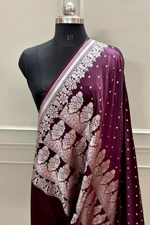 Wine Hawahawai Buti Katan Silk Banarasi Saree
