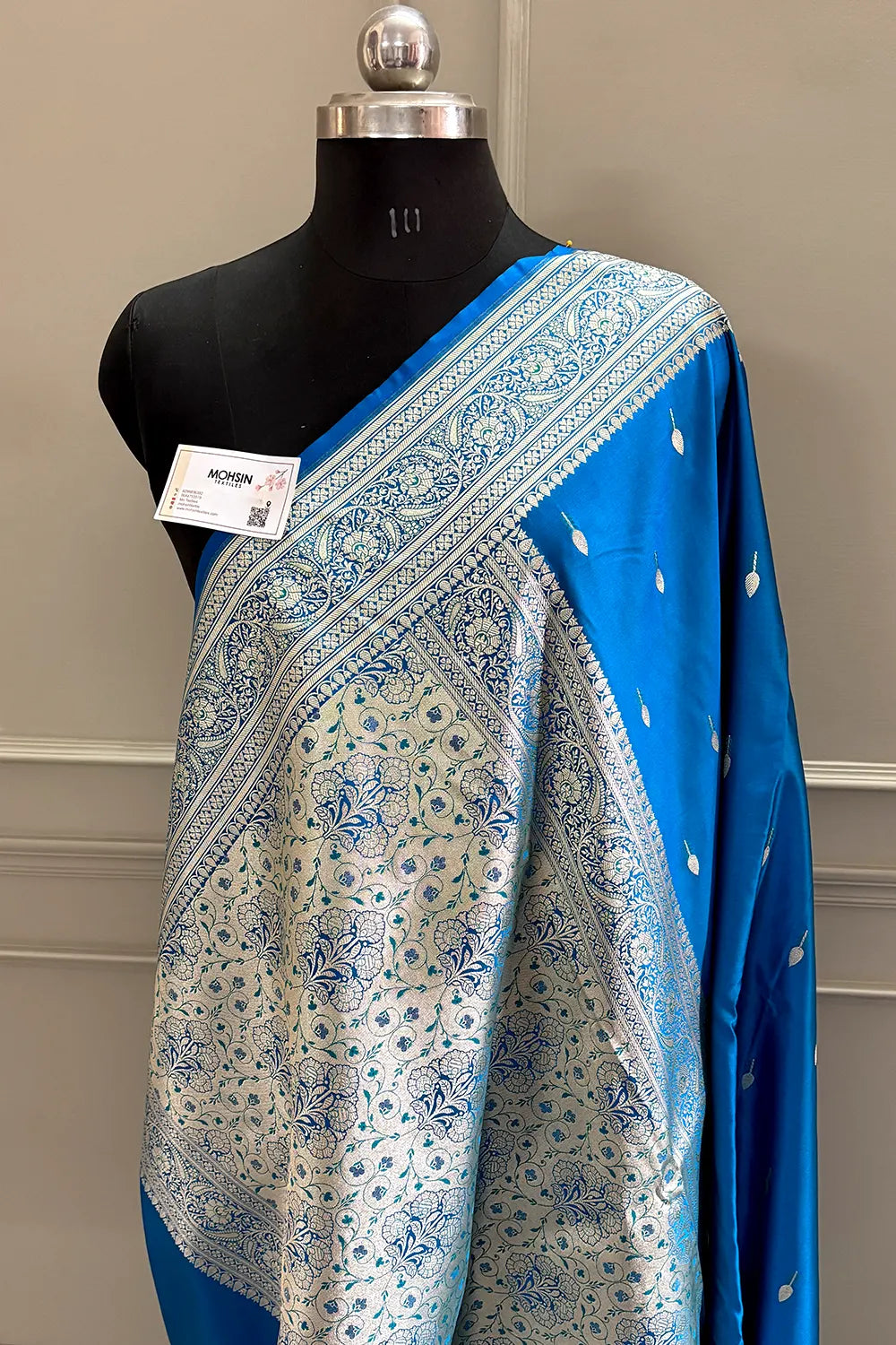 Firozi Tilak Buti Katan Silk Banarasi Saree
