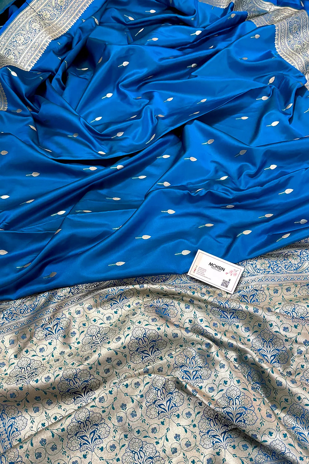 Firozi Tilak Buti Katan Silk Banarasi Saree